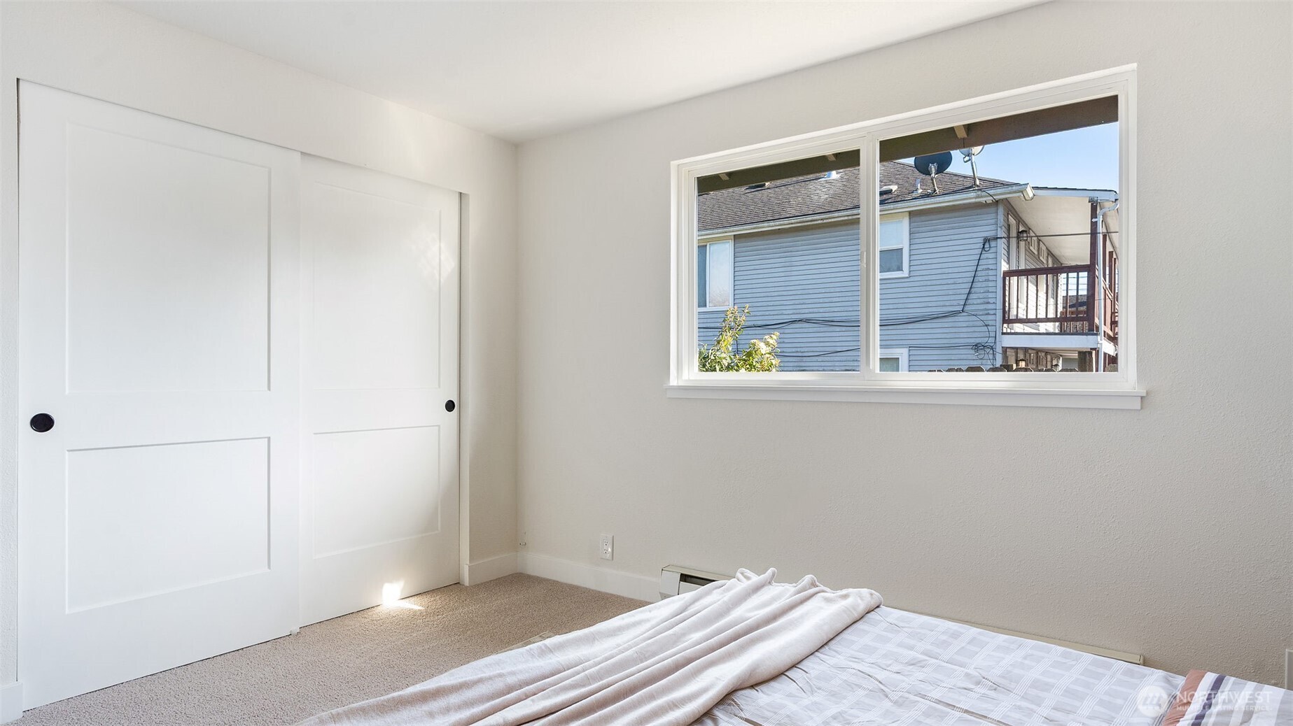 2520 Chestnut Street Everett, WA 98201 - Photo 16 of 29 a view of a small space