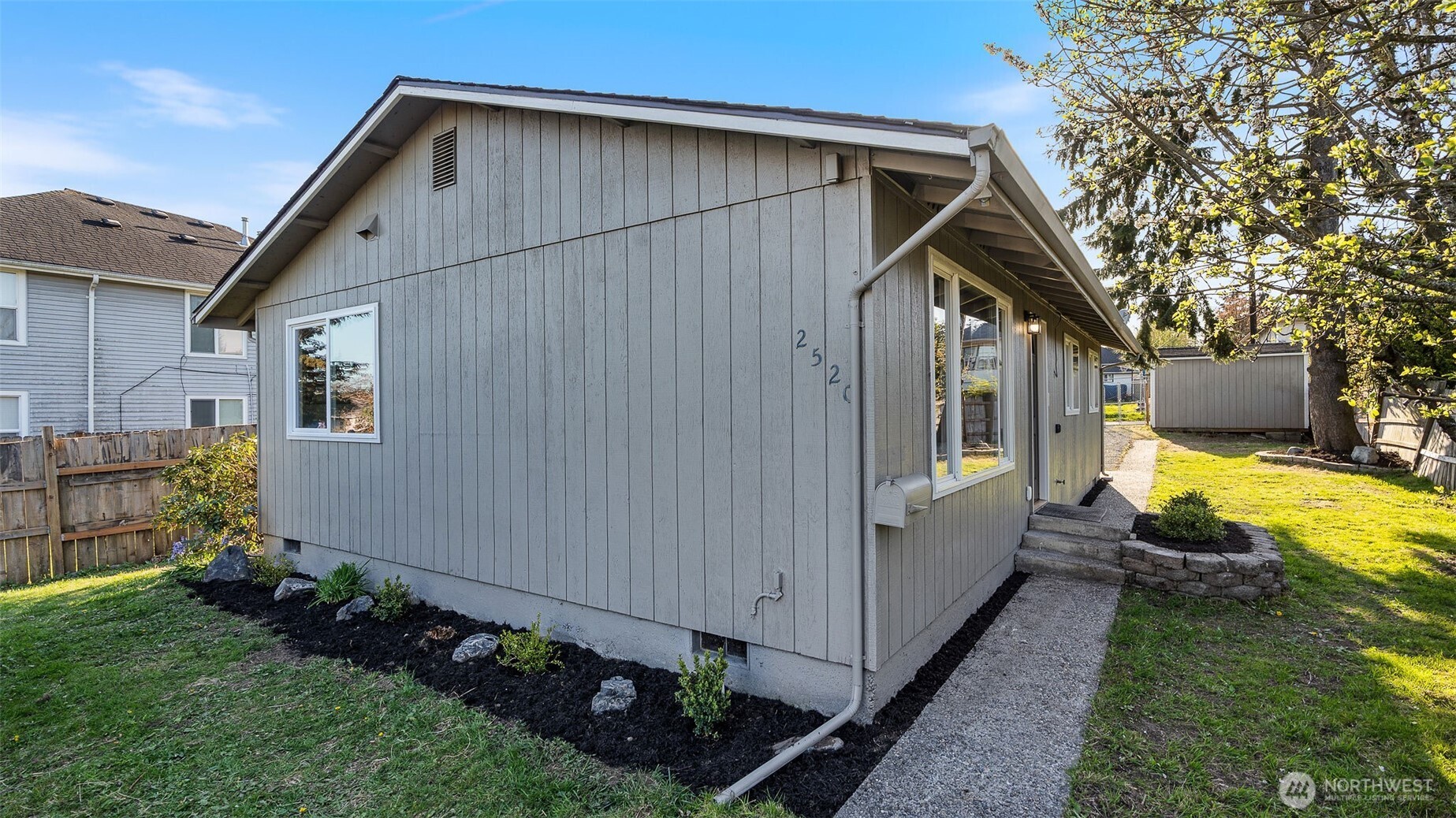 2520 Chestnut Street Everett, WA 98201 - Photo 28 of 29 a house view with a backyard space
