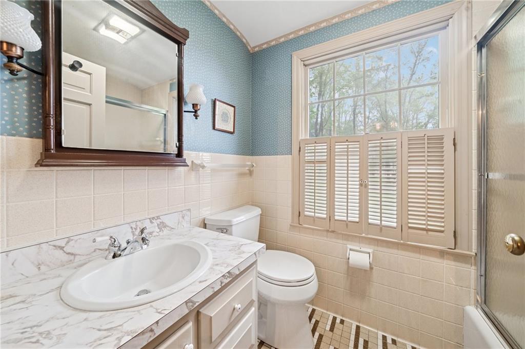 140 Hilton Road Greensburg, PA 15601 - Photo 17 of 37 Gallery Image 17
