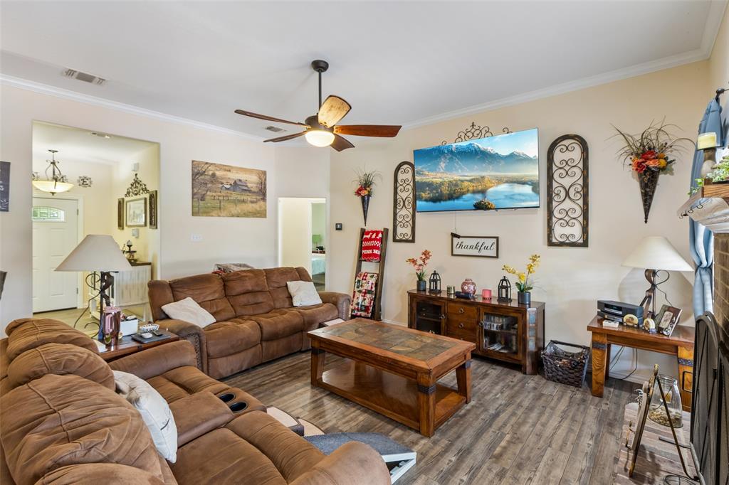 107 Blue Ribbon Trail Weatherford, TX 76087 - Photo 10 of 27