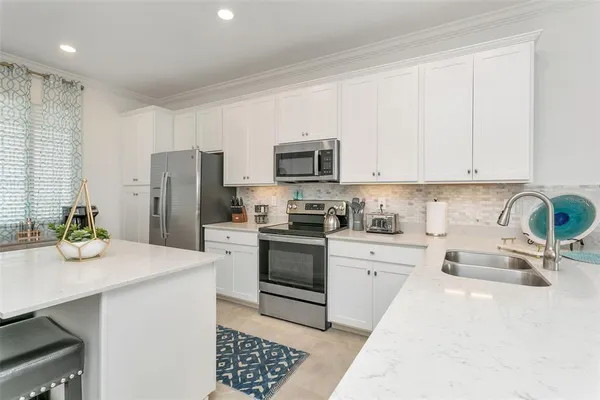 $299,000 | 18028 Gawthrop Drive, Unit 403, Bradenton, FL 34211