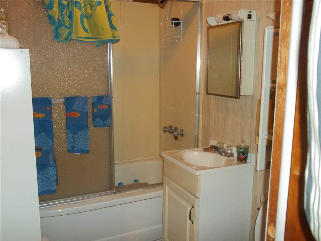 527 Glade Mills Road Valencia, PA 16059 - Photo 14 of 24 Gallery Image 14