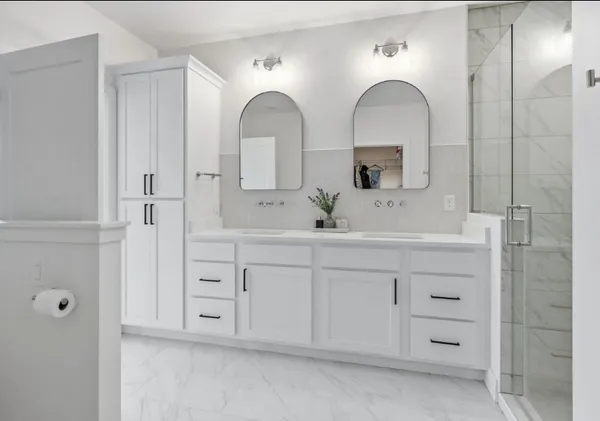 $3,499 | 1 Country Club Court, Le Claire, IA 52753