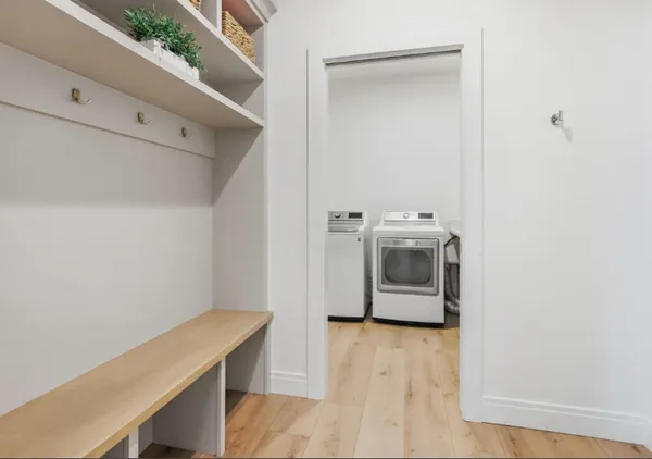 $3,499 | 1 Country Club Court, Le Claire, IA 52753