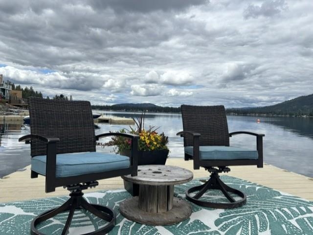 45116 Lakeshore Homes Road Loon Lake, WA 99148 - Photo 4 of 50