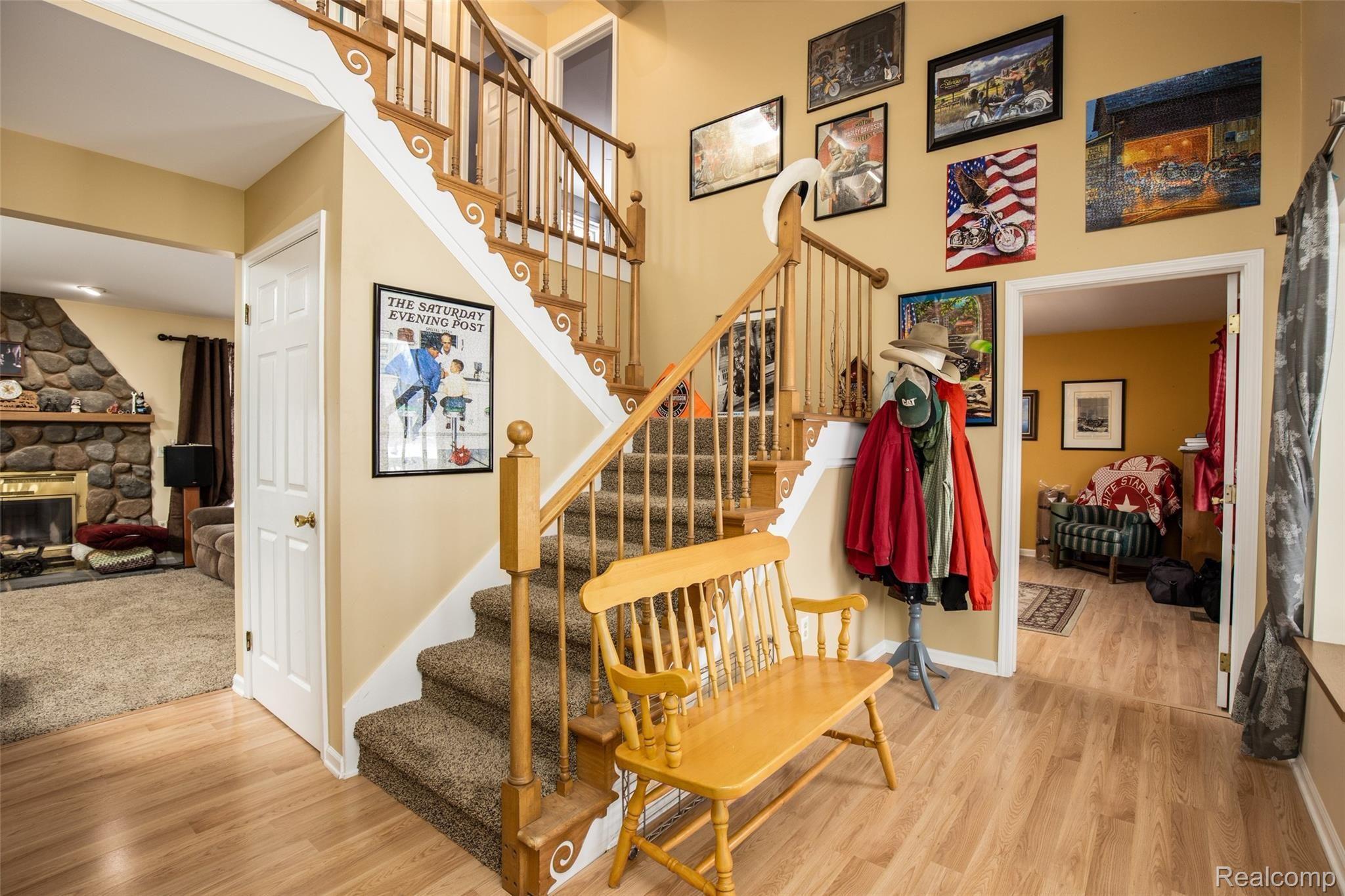 4489 North Oak Road Davison, MI 48423 - Photo 3 of 42 4489 N Oak Rd-3.jpg