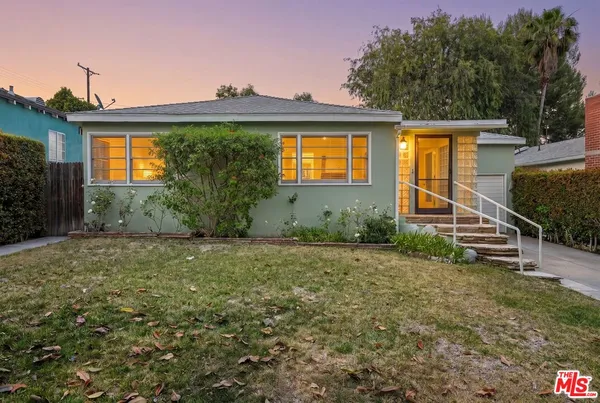 $5,495 | 3460 Angelus Avenue, Glendale, CA 91208