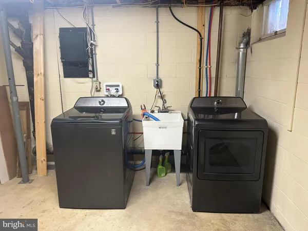 $3,200 | 223 East 8th Avenue, Conshohocken, PA 19428