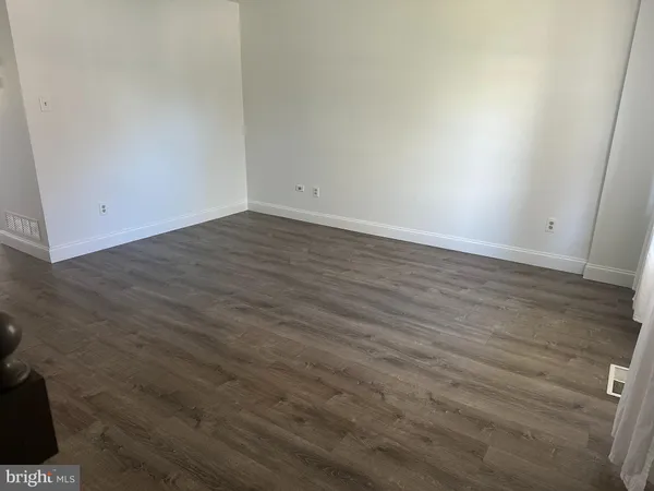 $3,200 | 223 East 8th Avenue, Conshohocken, PA 19428