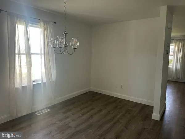 $3,200 | 223 East 8th Avenue, Conshohocken, PA 19428