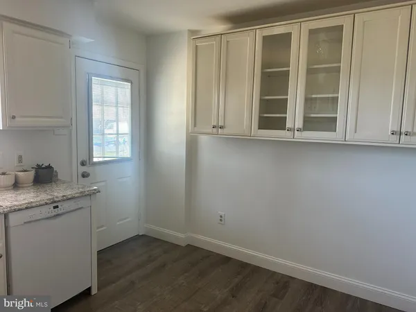 $3,200 | 223 East 8th Avenue, Conshohocken, PA 19428