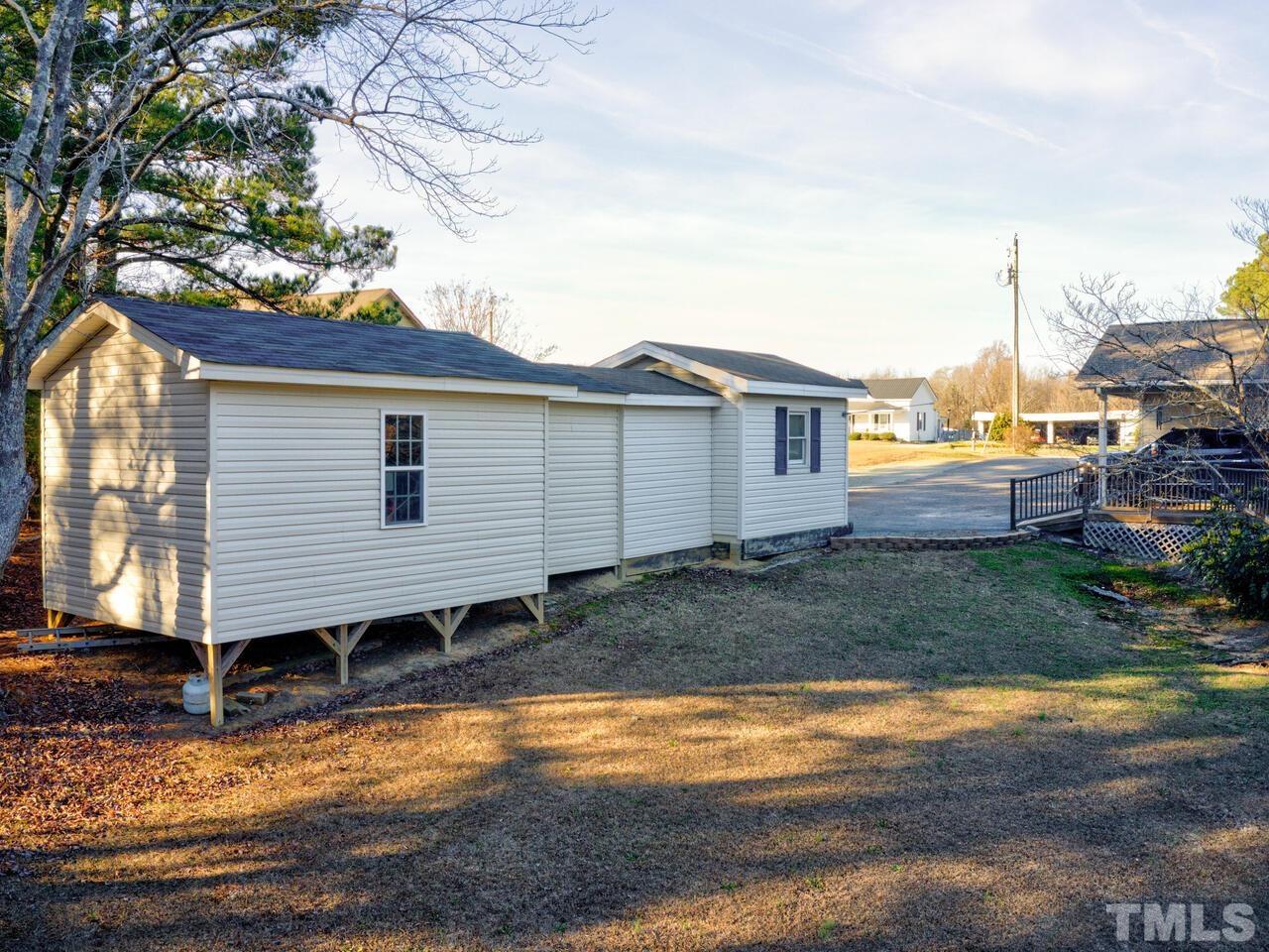 937 Shadetree Road Benson, NC 27504 - Photo 45 of 60 Gallery Image 45
