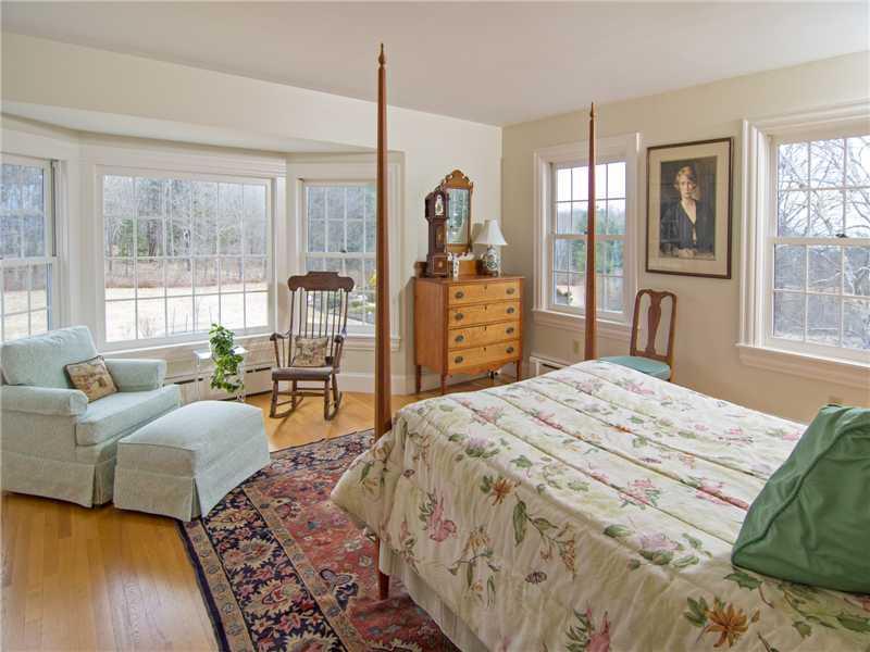 336 Ocean House Road Cape Elizabeth, ME 04107 - Photo 18 of 34 Bedroom.