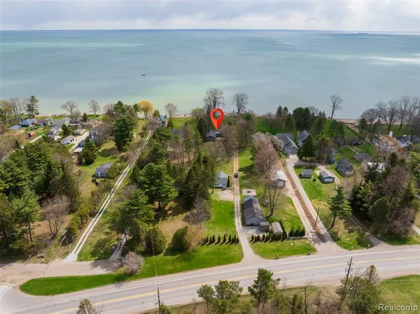 $749,900 | 8171 Lakeshore Road, Lexington, MI 48450
