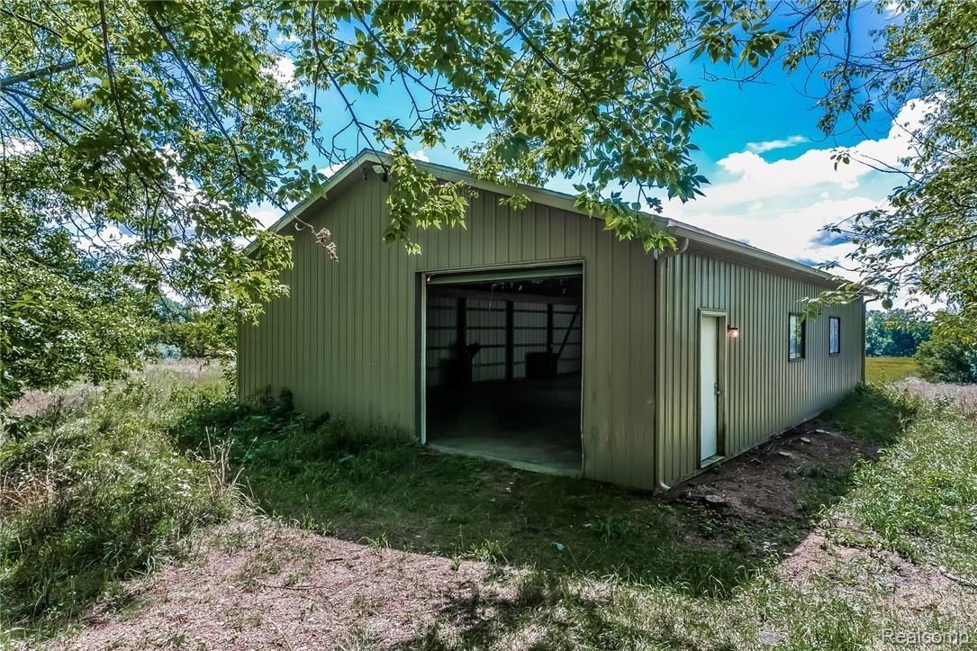 4815 Sheldon Road Rochester, MI 48306 - Photo 76 of 83 101-Exterior-3129660-medium.jpg