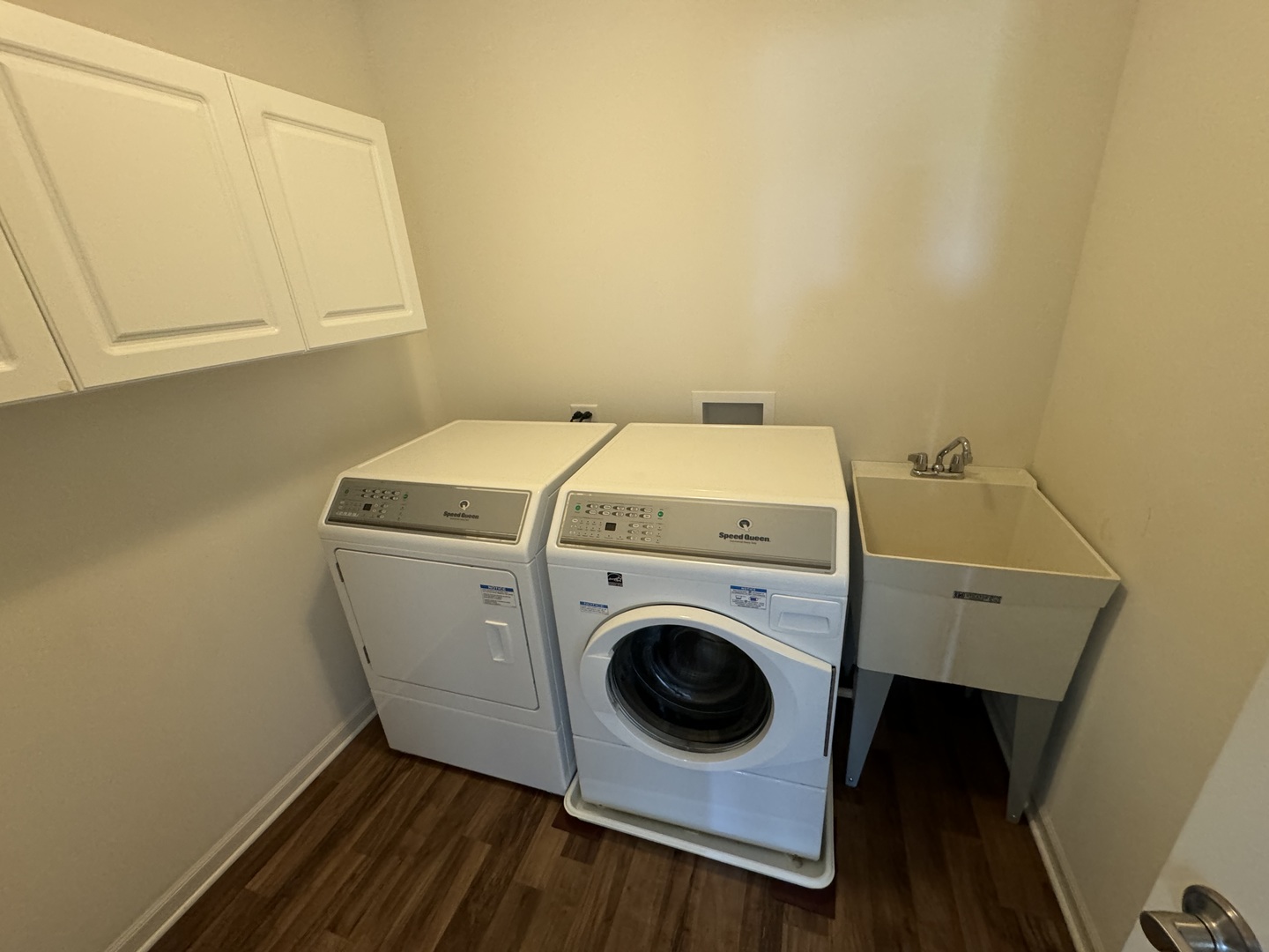 1239 Auburn Road Lemont, IL 60439 - Photo 15 of 33 Gallery Image 15