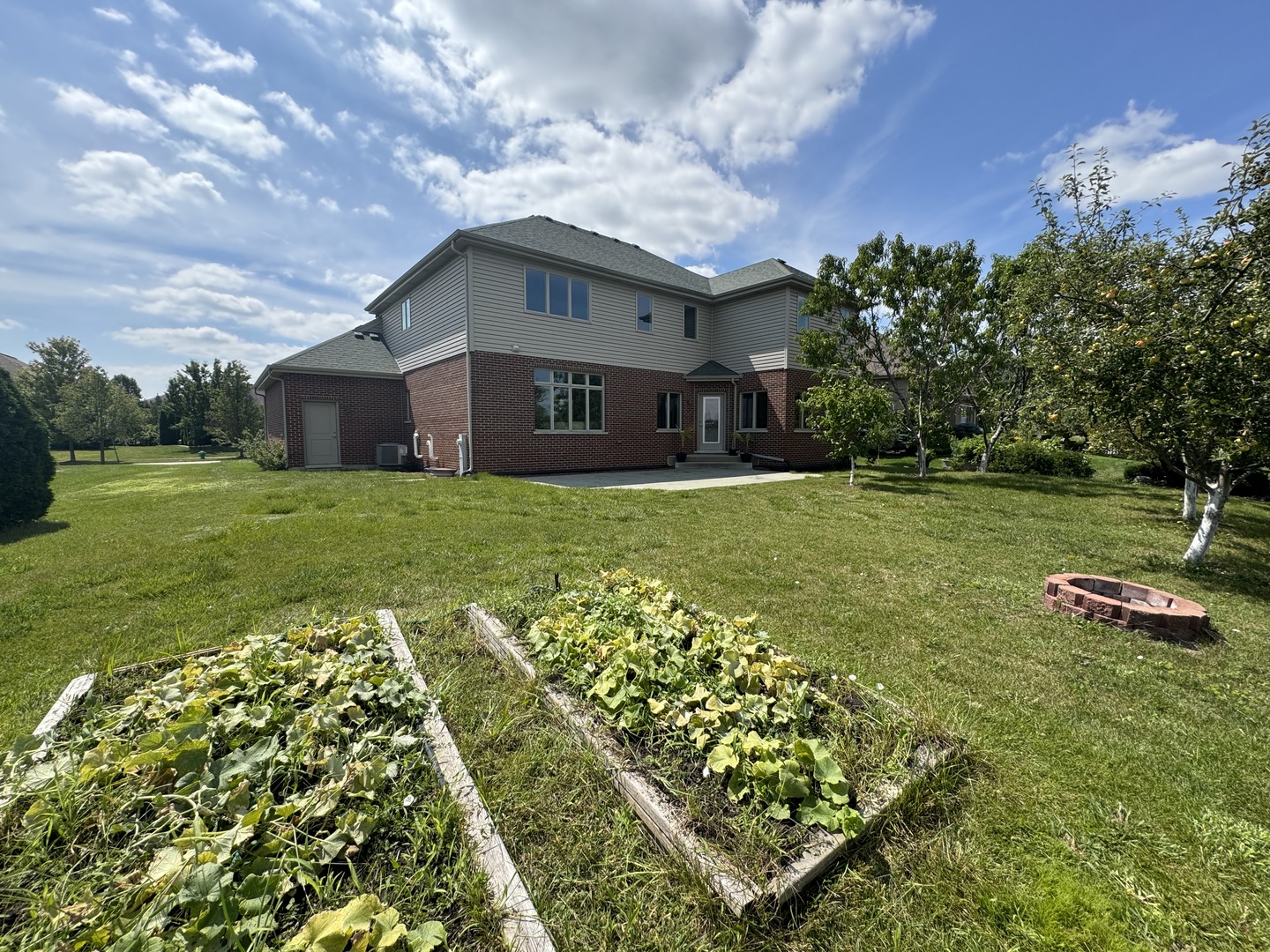 1239 Auburn Road Lemont, IL 60439 - Photo 3 of 33 Gallery Image 3