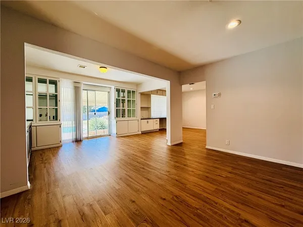 $3,000 | 1208 Buehler Drive, Las Vegas, NV 89102
