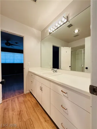 $2,895 | 1208 Buehler Drive, Las Vegas, NV 89102