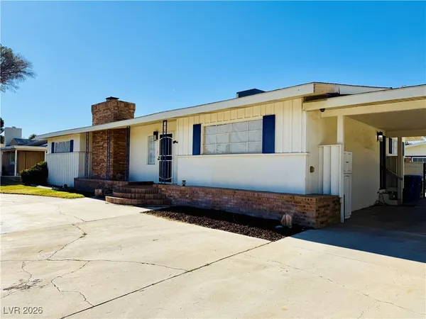 $3,000 | 1208 Buehler Drive, Las Vegas, NV 89102