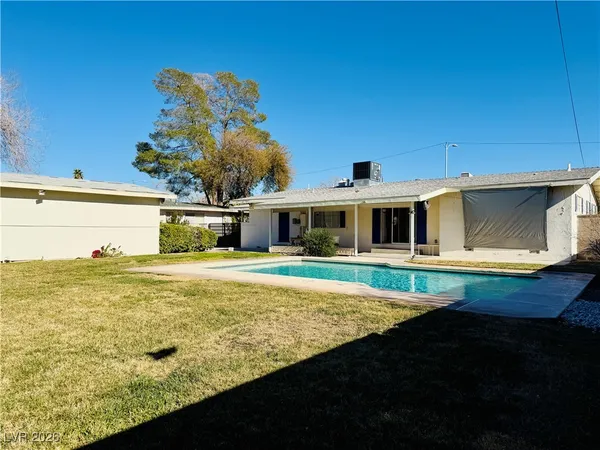 $3,000 | 1208 Buehler Drive, Las Vegas, NV 89102