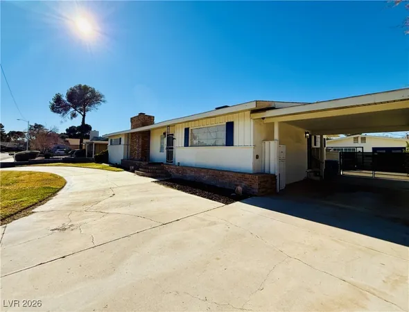 $3,000 | 1208 Buehler Drive, Las Vegas, NV 89102