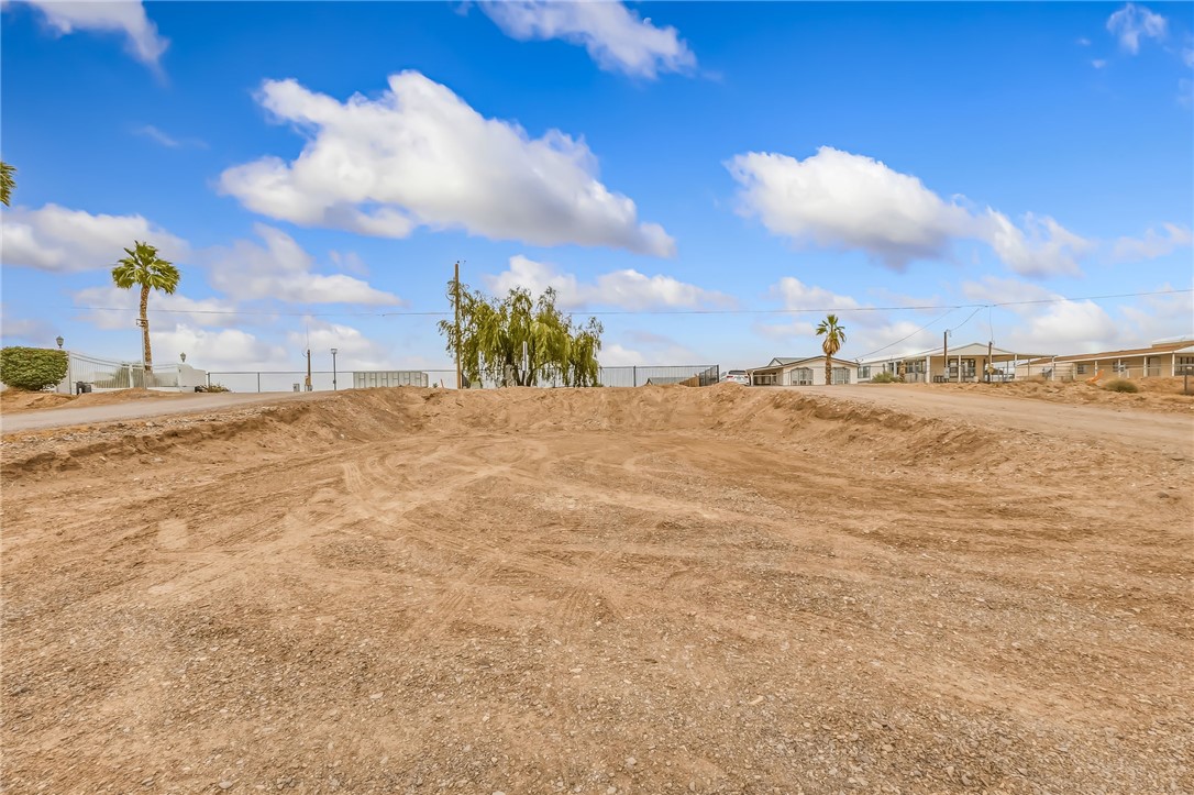 1286 Dike Road Mohave Valley, AZ 86440 - Photo 11 of 35