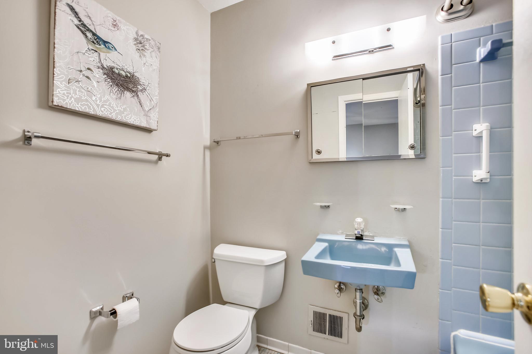 5253 Rolling Road Springfield, VA 22151 - Photo 25 of 46 upper hall bath