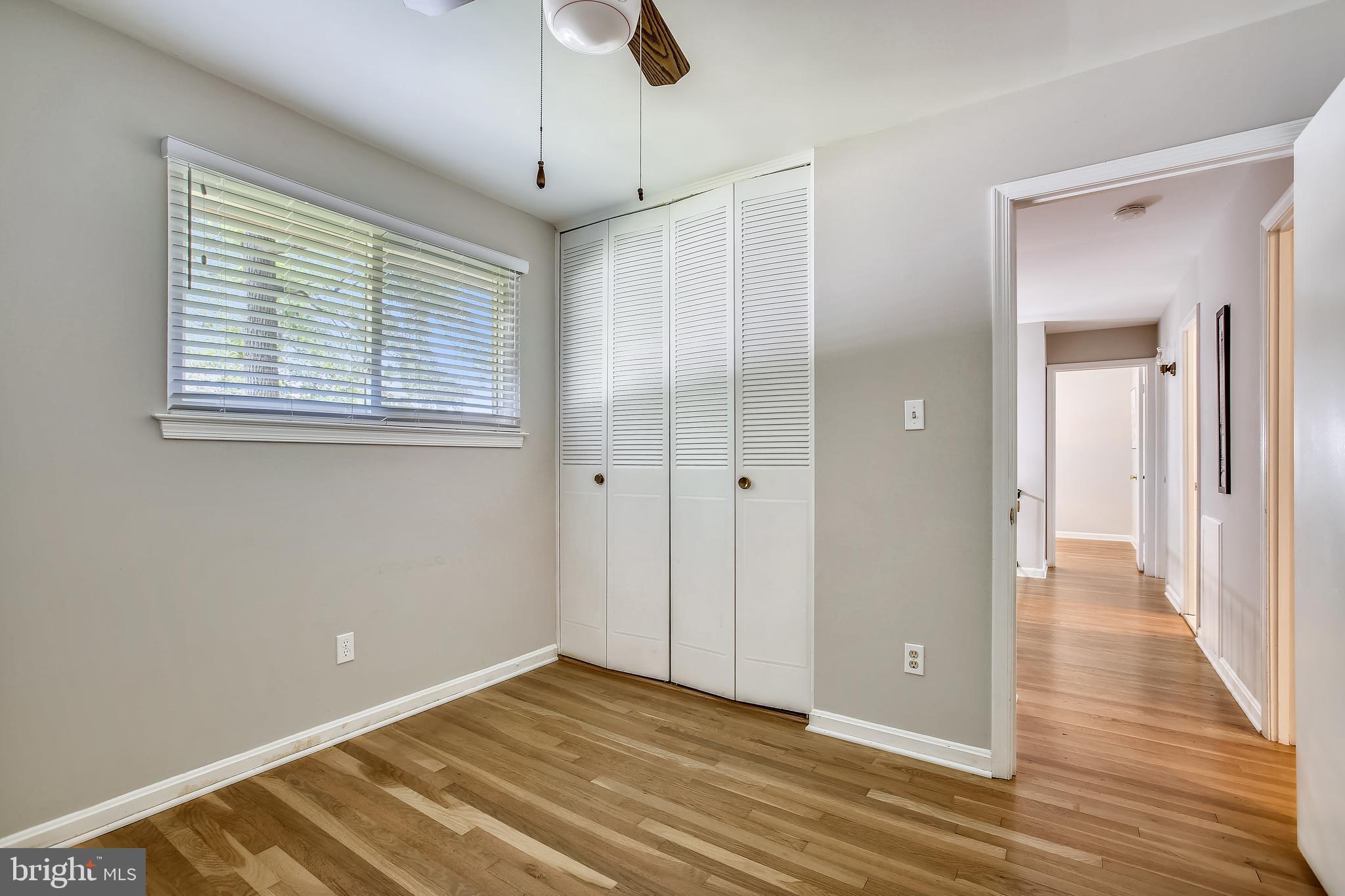 5253 Rolling Road Springfield, VA 22151 - Photo 29 of 46