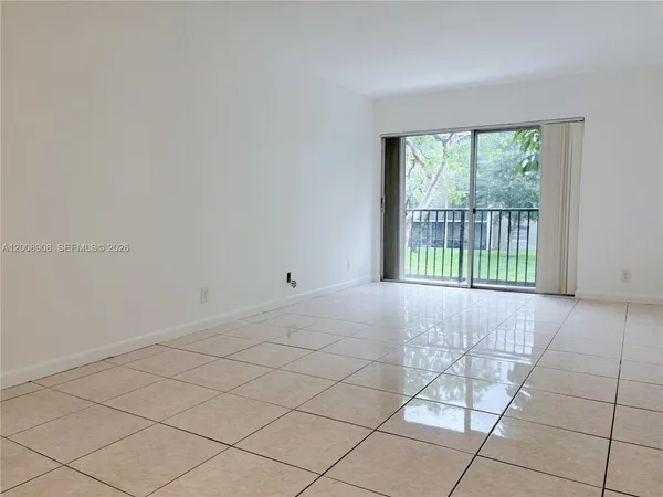 $1,800 | 8550 Sherman Circle North, Unit 205, Miramar, FL 33025