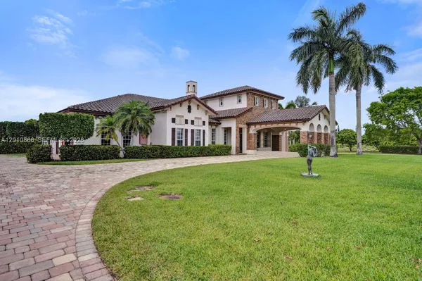 $1,995,000 | 31310 Southwest 215th Avenue, Homestead, FL 33030