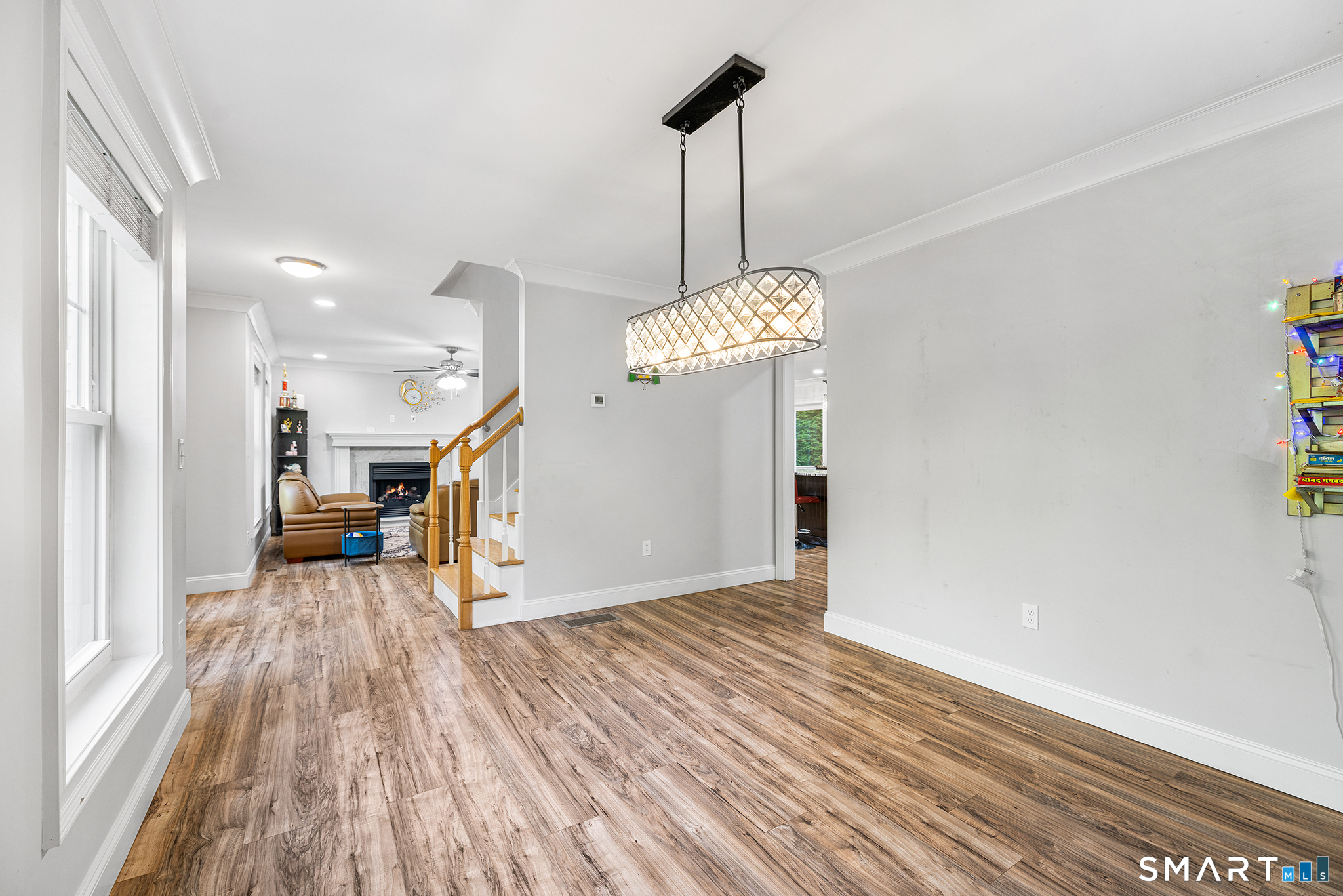 25 Spring Rock Road East Lyme, CT 06333 - Photo 5 of 36