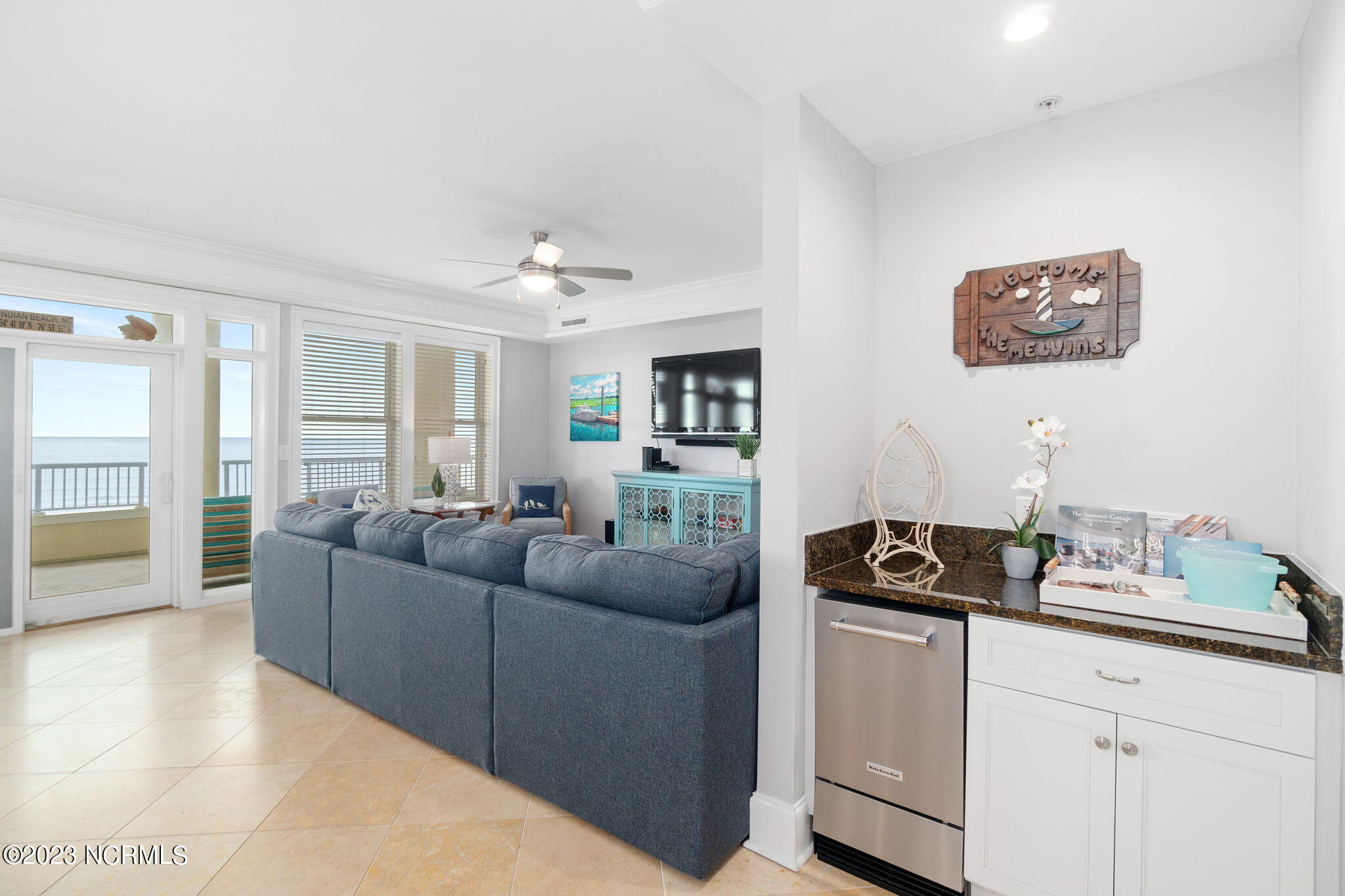 1435 Salter Path Road, Unit G3 Indian Beach, NC 28512 - Photo 18 of 37 Wet bar in living space