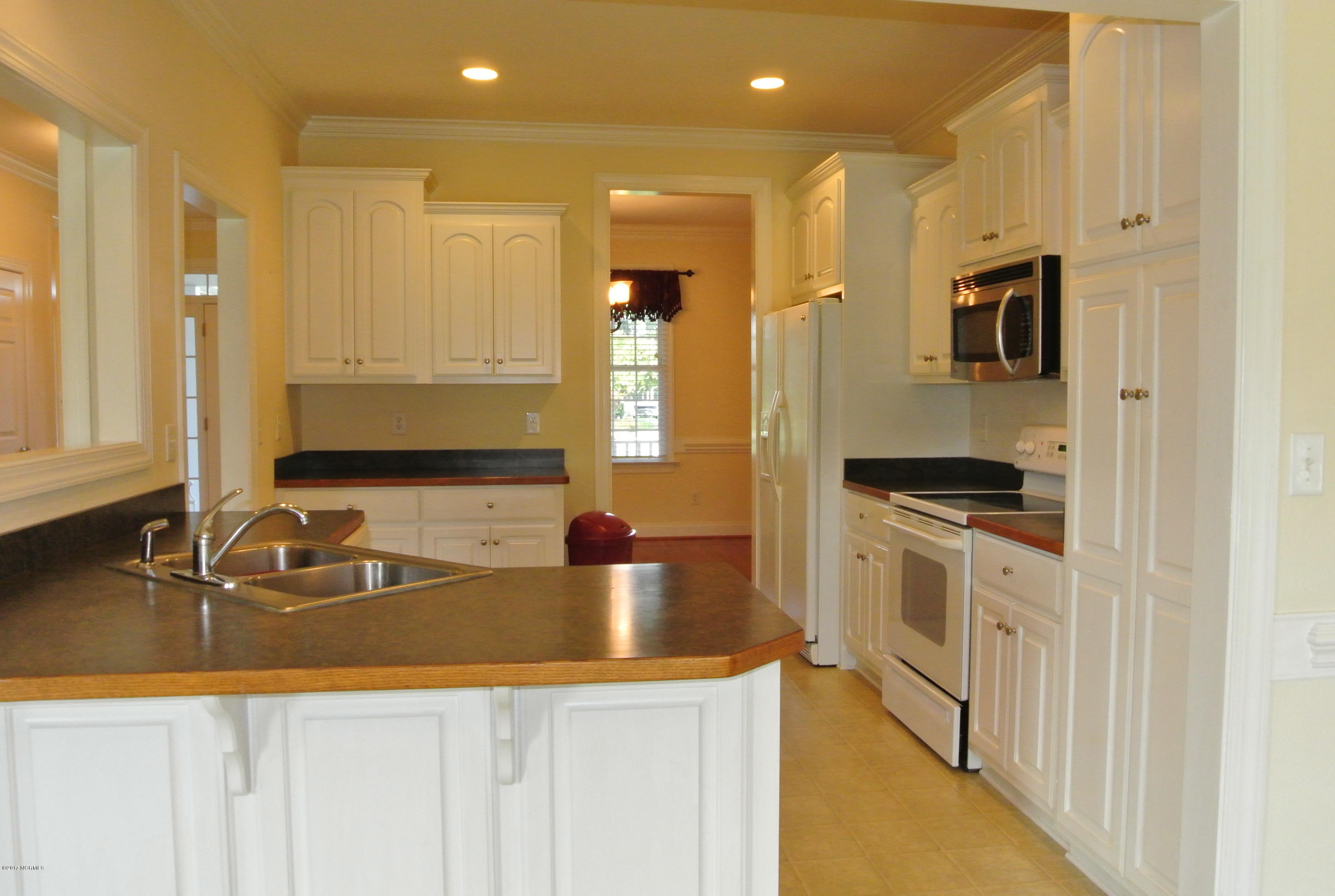 1897 Sheldon Road Bailey, NC 27807 - Photo 5 of 29 Kitchen