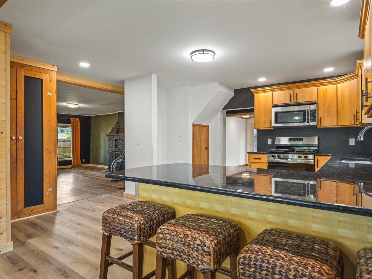 304 North 3rd Street Oregon, IL 61061 - Photo 5 of 38