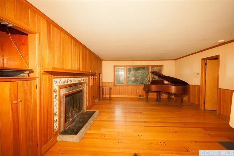 138 Rhoen Road West Stockbridge, MA 01266 - Photo 5 of 18 4a