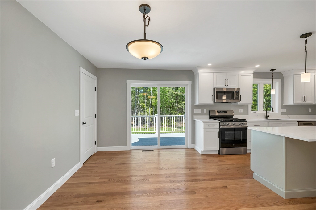 15 Bald Hill Road Raymond, NH 03077 - Photo 19 of 39 Gallery Image 19