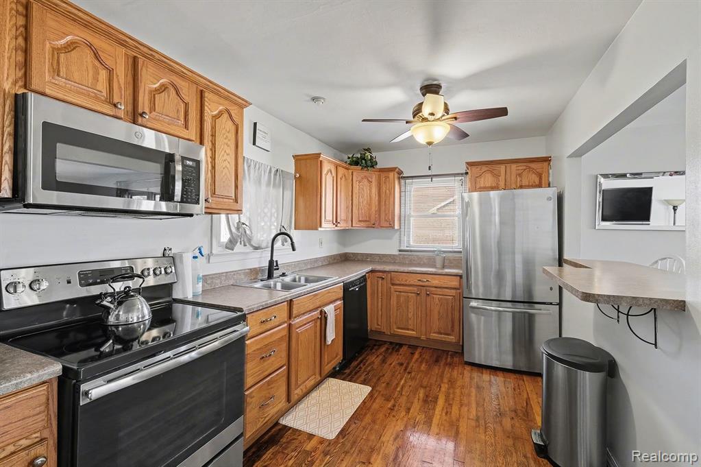 5091 West Carpenter Road Flint, MI 48504 - Photo 13 of 22