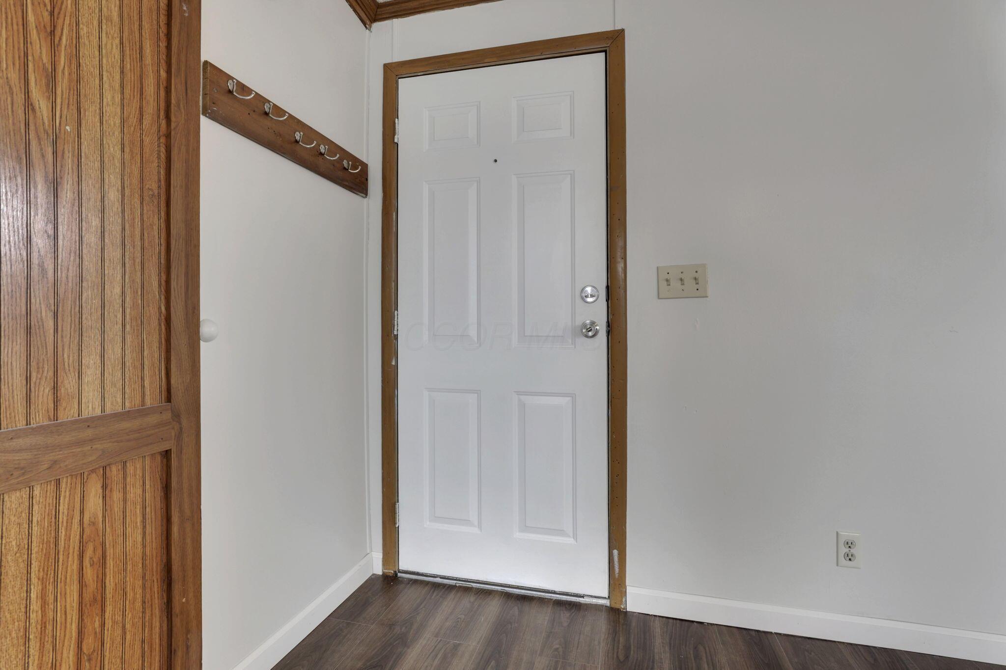 1330 Hanover Road, Unit 203 Delaware, OH 43015 - Photo 7 of 38 7-web-or-mls-IMG_3494