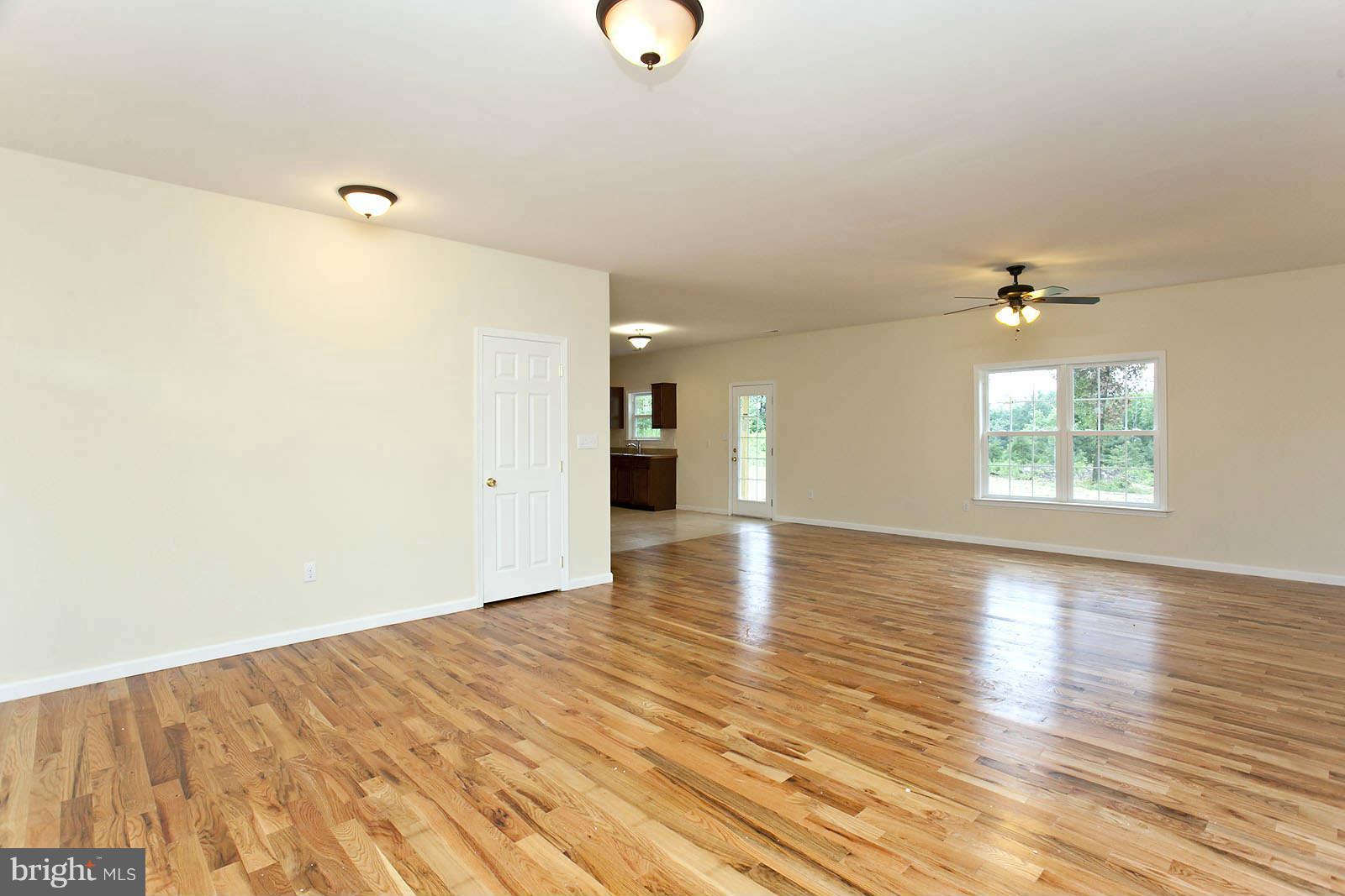236 Fairview Road Gore, VA 22637 - Photo 3 of 23 Living Room