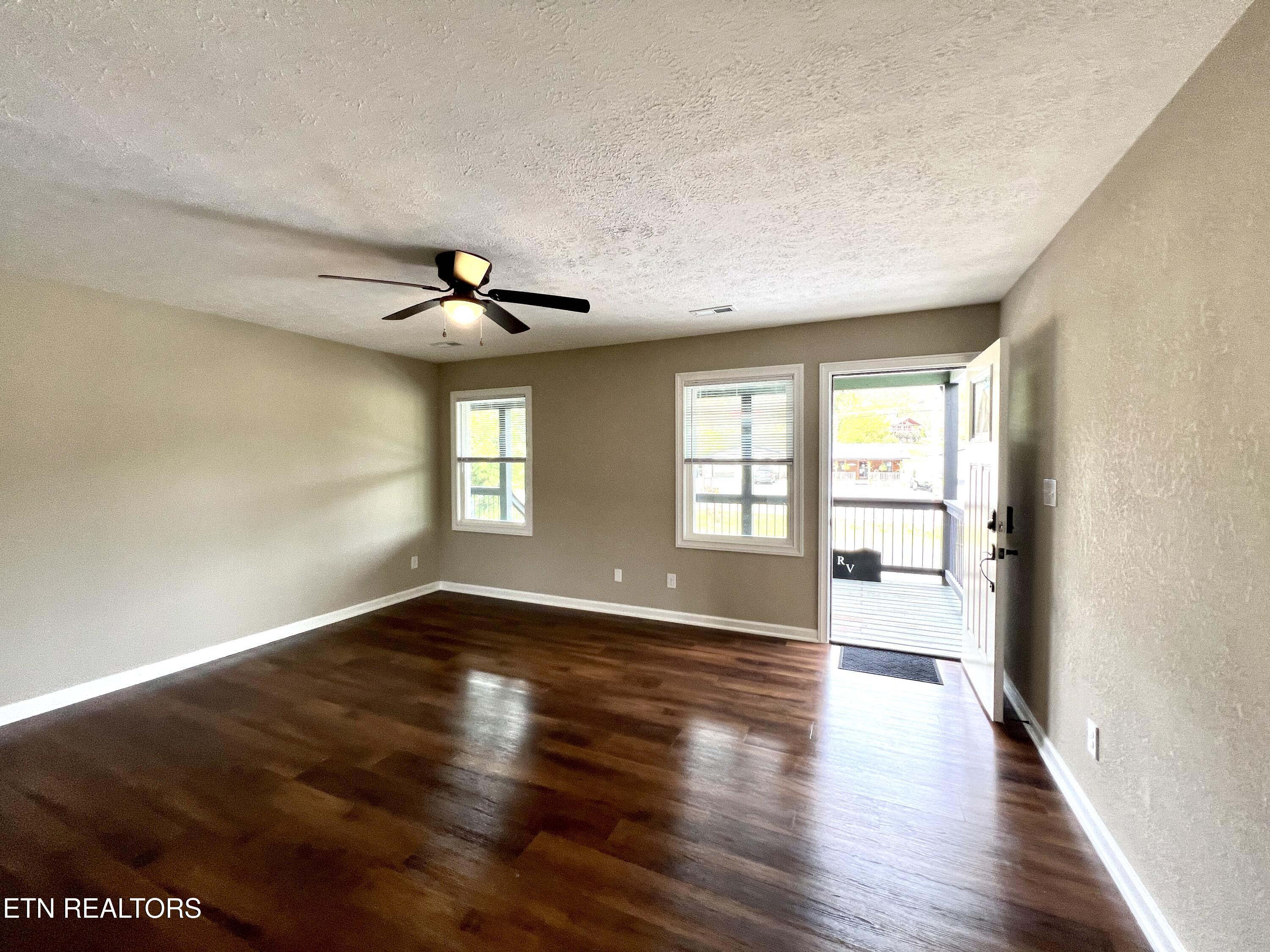 3771 Wears Valley Road, Unit 7 Sevierville, TN 37862 - Photo 14 of 19 20251007_172504992_iOS