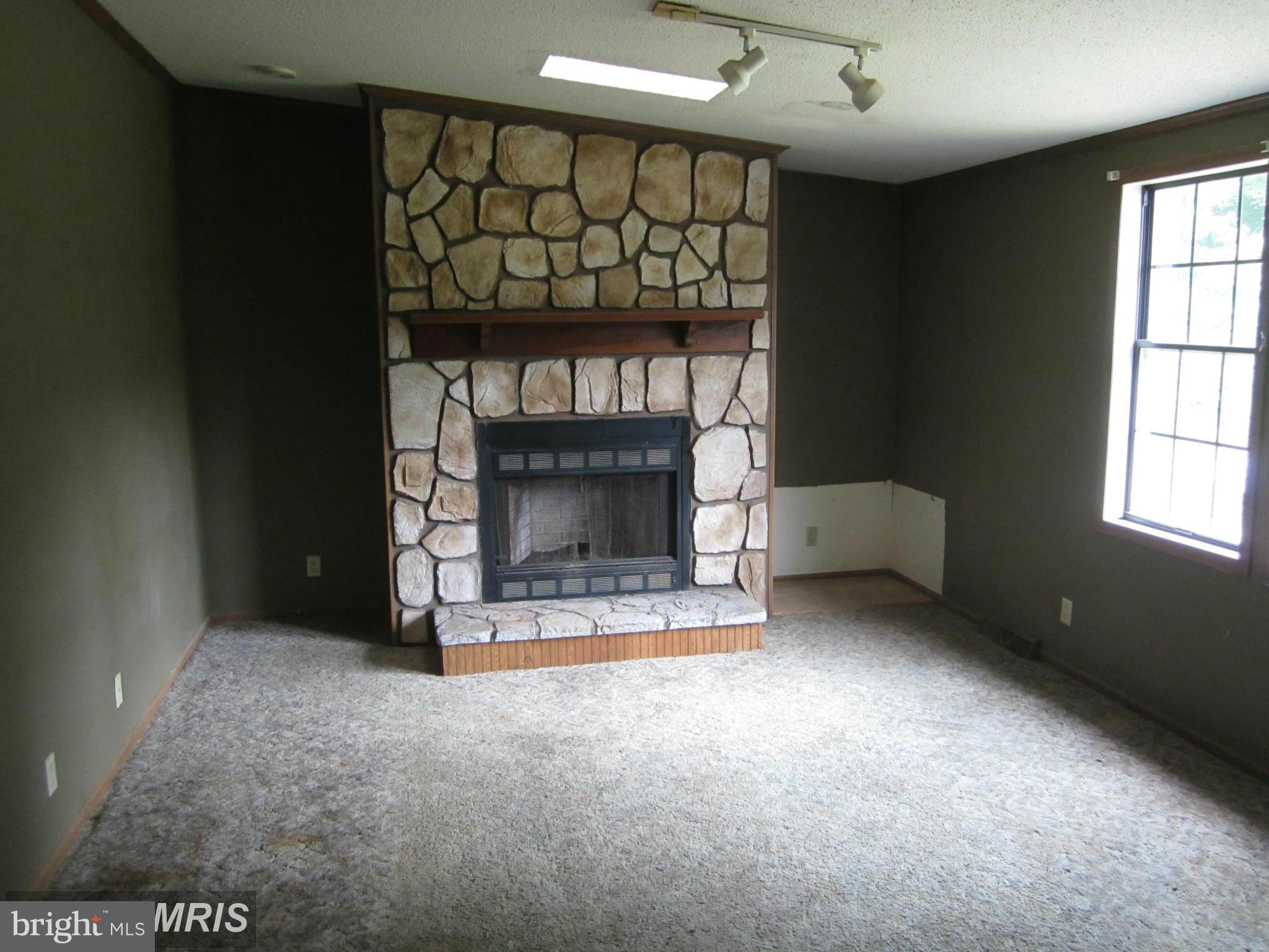 7212 Hubbard Road Federalsburg, MD 21632 - Photo 10 of 19 Family Room