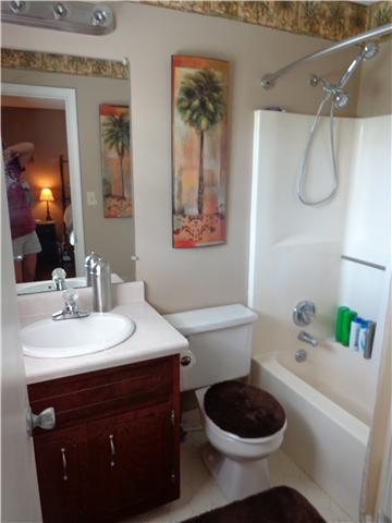 3417 Allen Road Clarksville, TN 37042 - Photo 3 of 18 Master bath