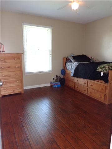 3417 Allen Road Clarksville, TN 37042 - Photo 5 of 18 Kids bedroom