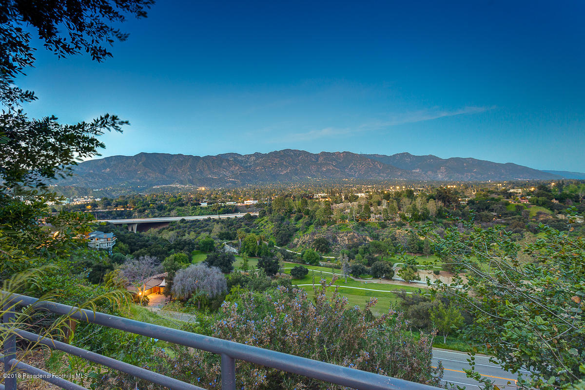 1939 Devon Road Pasadena, CA 91103 - Photo 2 of 25 1a.egpimaging_1939Devon_112_WEB