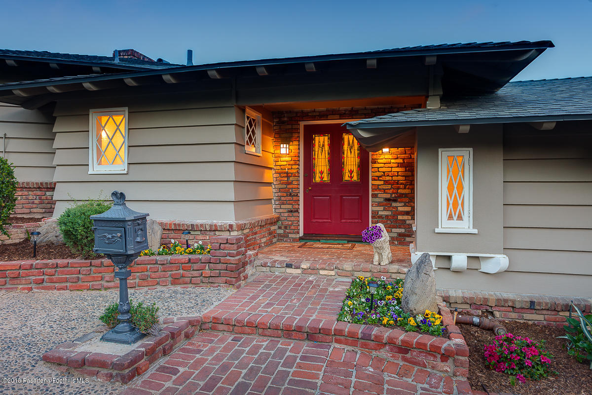 1939 Devon Road Pasadena, CA 91103 - Photo 4 of 25 2a.egpimaging_1939Devon_103_WEB