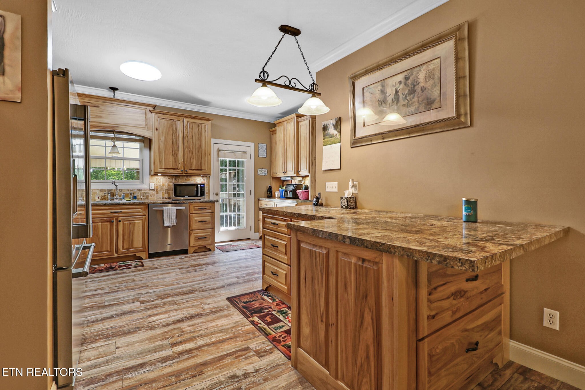 504 Ridgetop Drive Jamestown, TN 38556 - Photo 9 of 35