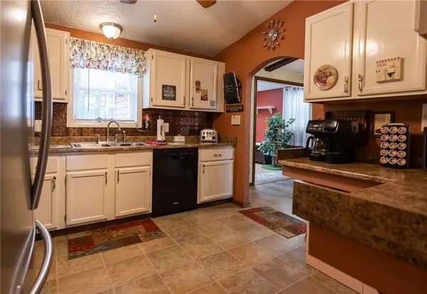 $479,900 | 9 Finne Road, Johnston, RI 02919