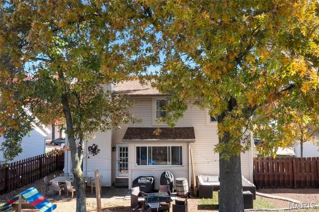 $420,000 | 2529 Westglen Farms Drive, Wildwood, MO 63011