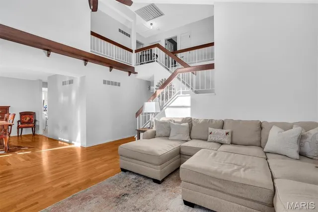 $420,000 | 2529 Westglen Farms Drive, Wildwood, MO 63011